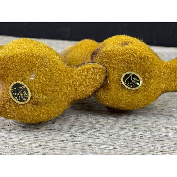 Vintage Flocked Chipmunks Set of 2 Naturecore Cottagecore Made in Hong Kong - Picture 7 of 10